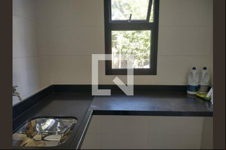 Casa de Condomínio à venda com 4 quartos, 211m² em Campo Belo, São Paulo