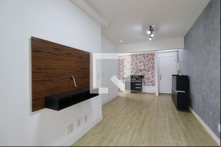 Sala de apartamento para alugar com 2 quartos, 50m² em Vila Tibiriçá, Santo André