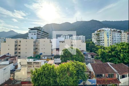  Vista Sala de apartamento à venda com 3 quartos, 90m² em Jardim Botânico, Rio de Janeiro