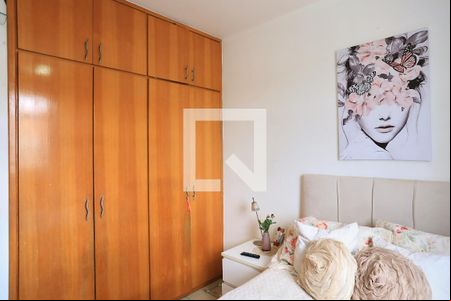 Quarto  de apartamento à venda com 2 quartos, 75m² em Santa Tereza, Belo Horizonte