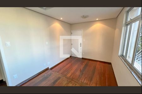 Sala de apartamento para alugar com 2 quartos, 55m² em Silveira, Belo Horizonte