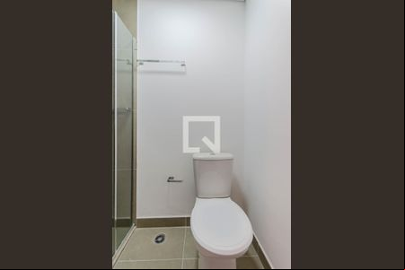 Banheiro de casa para alugar com 1 quarto, 19m² em Liberdade, São Paulo