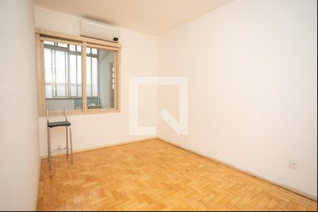 Quarto 1 de apartamento para alugar com 2 quartos, 78m² em Moinhos de Vento, Porto Alegre