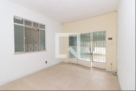 Sala de casa para alugar com 3 quartos, 120m² em Jardim Sulacap, Rio de Janeiro