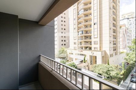 Varanda de kitnet/studio à venda com 1 quarto, 36m² em Vila Nova Conceição, São Paulo