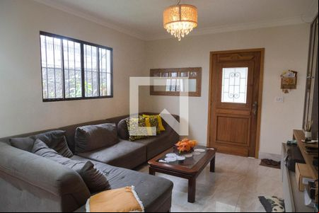 Sala de casa para alugar com 4 quartos, 380m² em Vila Sirena, Guarulhos