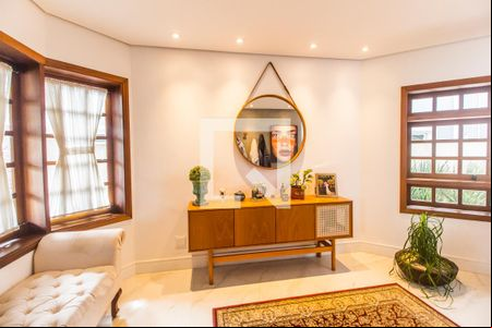 Sala de casa de condomínio à venda com 3 quartos, 384m² em Alphaville, Santana de Parnaíba