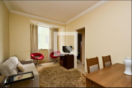 Sala de estar de apartamento à venda com 2 quartos, 60m² em Ipiranga, Belo Horizonte