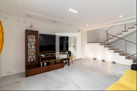 Sala de Estar de casa para alugar com 5 quartos, 432m² em Água Fria, São Paulo