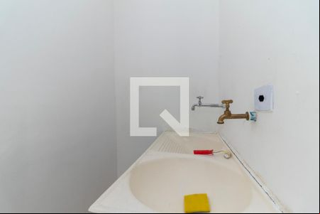 Quarto/Cozinha de casa para alugar com 1 quarto, 16m² em Parque Savoi City, São Paulo