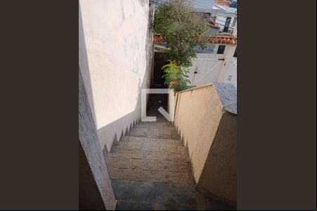 Área Externa de casa para alugar com 2 quartos, 80m² em Fundos, Rio de Janeiro
