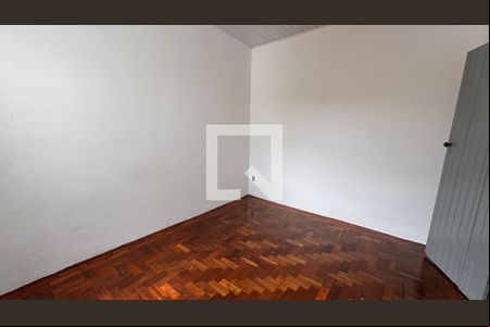 Quarto 2 de casa para alugar com 2 quartos, 220m² em Vila Marieta, Campinas