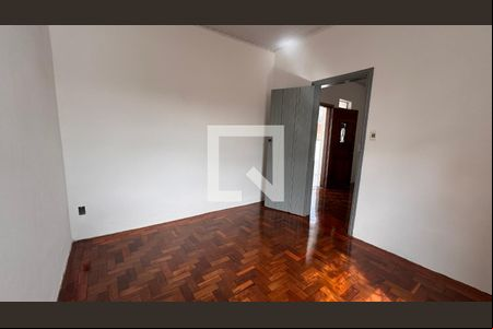 Quarto 2 de casa para alugar com 2 quartos, 220m² em Vila Marieta, Campinas