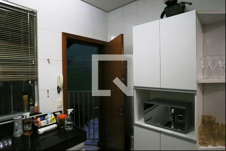 Cozinha de casa à venda com 3 quartos, 142m² em Nova Vista, Belo Horizonte