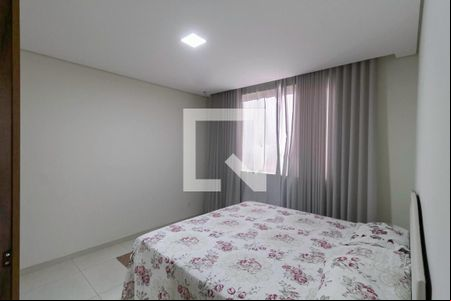 Quarto 1 de casa para alugar com 2 quartos, 112m² em Nacional, Contagem