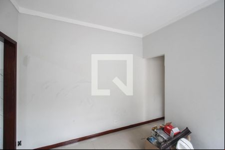 Sala de casa para alugar com 2 quartos, 70m² em Cabuis, Nilópolis