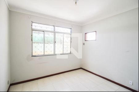 Quarto 1 de casa para alugar com 2 quartos, 70m² em Cabuis, Nilópolis