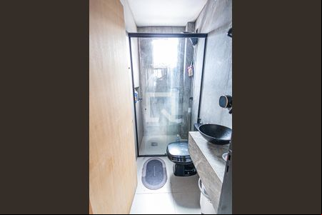 Banheiro de apartamento à venda com 2 quartos, 50m² em São Francisco, Belo Horizonte