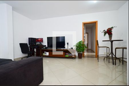 Sala de estar de apartamento à venda com 3 quartos, 126m² em Ipiranga, Belo Horizonte