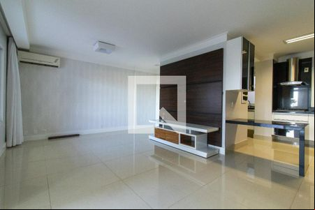 Sala de apartamento para alugar com 3 quartos, 105m² em Parque das Flores, Campinas