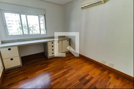 Suíte 1 de apartamento para alugar com 2 quartos, 132m² em Vila Andrade, São Paulo