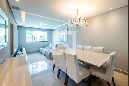 Sala de casa para alugar com 3 quartos, 170m² em Ponta da Praia, Santos