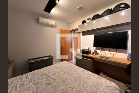 Quarto 1 de casa de condomínio para alugar com 4 quartos, 410m² em Jacarepaguá, Rio de Janeiro