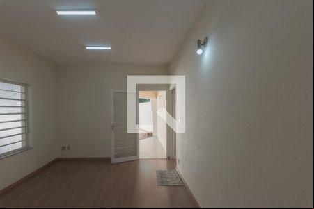 Sala de casa para alugar com 3 quartos, 290m² em Vila Nova Sao Jose, Campinas
