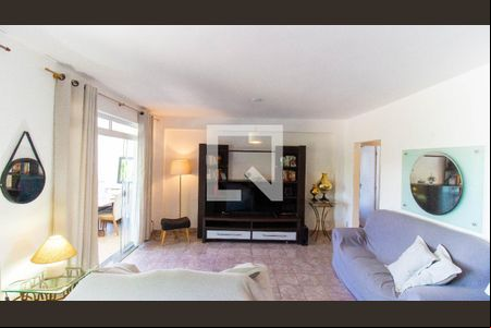 Sala de casa para alugar com 2 quartos, 120m² em Niteroi, Niterói