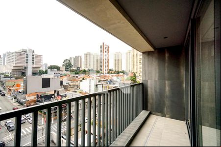 Varanda do Studio de kitnet/studio para alugar com 1 quarto, 33m² em Vila Gomes Cardim, São Paulo