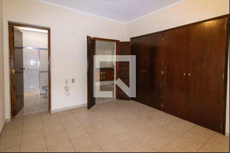 Suíte 1 de casa à venda com 4 quartos, 180m² em Taquaral, Campinas