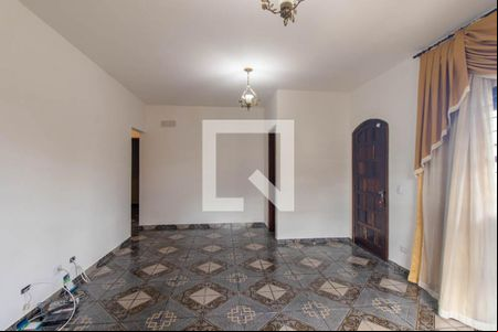 Sala de casa para alugar com 4 quartos, 350m² em Cajuru, Curitiba