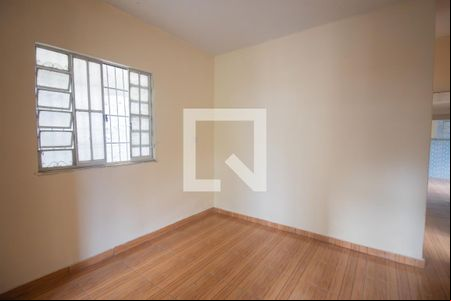 Sala de casa para alugar com 3 quartos, 90m² em Porto da Pedra, São Gonçalo