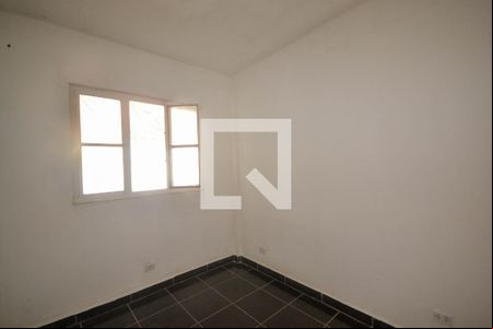 Sala de casa para alugar com 2 quartos, 56m² em Ponto Chic, Nova Iguaçu