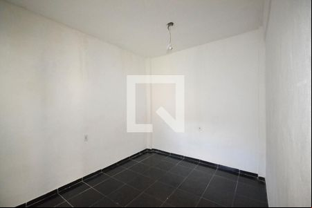 Quarto de casa para alugar com 1 quarto, 46m² em Ponto Chic, Nova Iguaçu