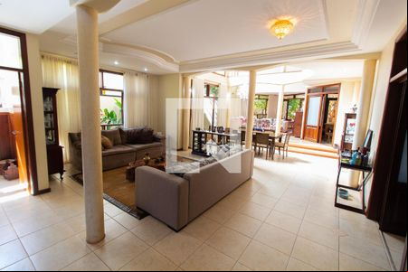 Sala  de casa de condomínio para alugar com 4 quartos, 450m² em Residencial Barão do Café, Campinas