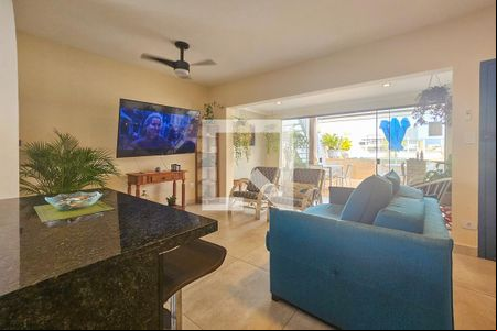 Sala de apartamento para alugar com 4 quartos, 250m² em Jardim Praiano, Guarujá