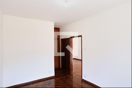 Quarto 1 de casa para alugar com 3 quartos, 200m² em Concórdia, Belo Horizonte