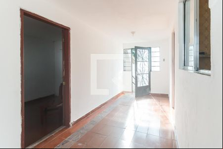 Entrada de casa para alugar com 3 quartos, 150m² em Vila Suissa, Mogi das Cruzes