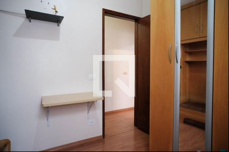 Quarto 2 de casa para alugar com 3 quartos, 110m² em Jardim Três Marias, São Paulo