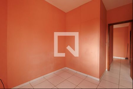 Quarto de apartamento para alugar com 2 quartos, 60m² em Centro, Taubaté
