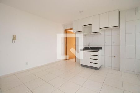 Sala/Cozinha de apartamento para alugar com 1 quarto, 34m² em Samambaia, Brasília