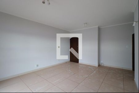 Sala de apartamento para alugar com 4 quartos, 98m² em Centro, Ribeirão Preto