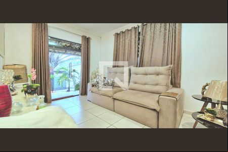 Sala 1 de casa para alugar com 5 quartos, 1000m² em Lundcéia, Lagoa Santa