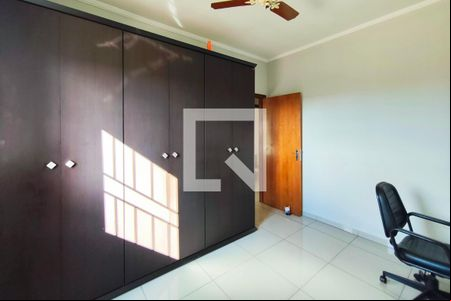 Quarto 2 de casa para alugar com 3 quartos, 140m² em Jardim Carlos Lourenço, Campinas