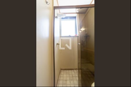 Banheiro Social de apartamento para alugar com 1 quarto, 44m² em Funcionários, Belo Horizonte