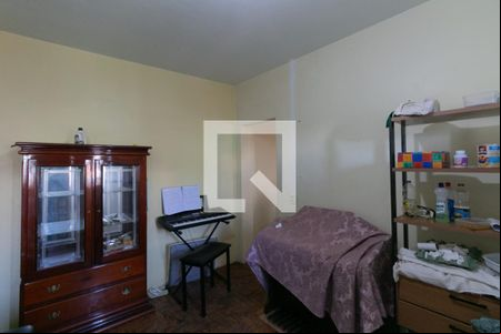 Sala de casa para alugar com 2 quartos, 180m² em Tupi, Belo Horizonte