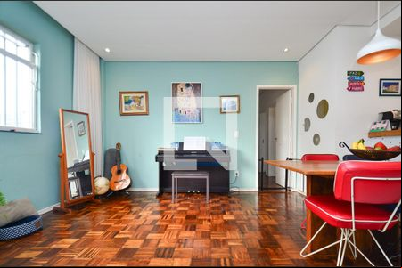 Sala de apartamento à venda com 3 quartos, 112m² em Santa Tereza, Belo Horizonte