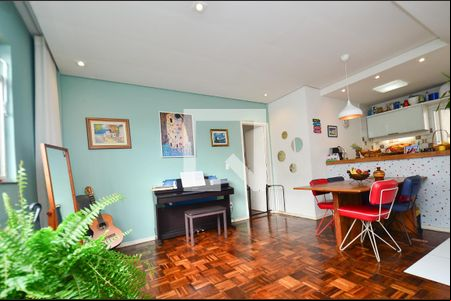 Sala de apartamento à venda com 3 quartos, 112m² em Santa Tereza, Belo Horizonte