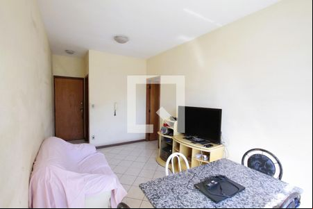 Sala de apartamento à venda com 3 quartos, 96m² em Padre Eustáquio, Belo Horizonte